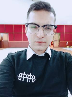 刻苦训练篮球时如何避免受伤的建议_0